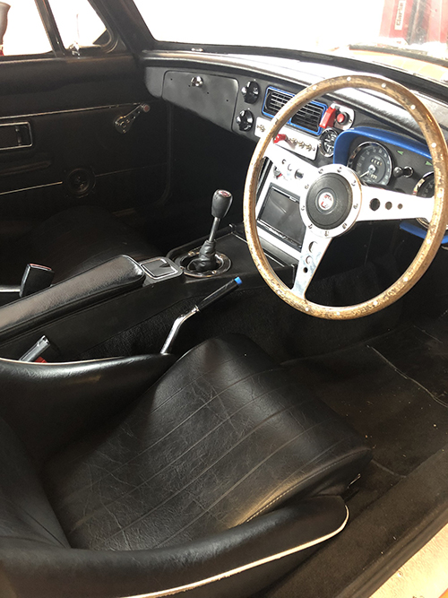 MG Interior new