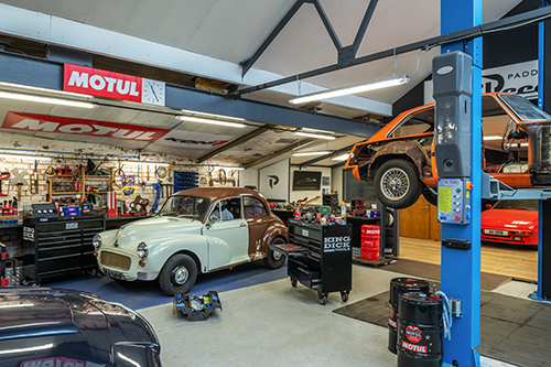 Morris Minor  Paddock Speed Shop